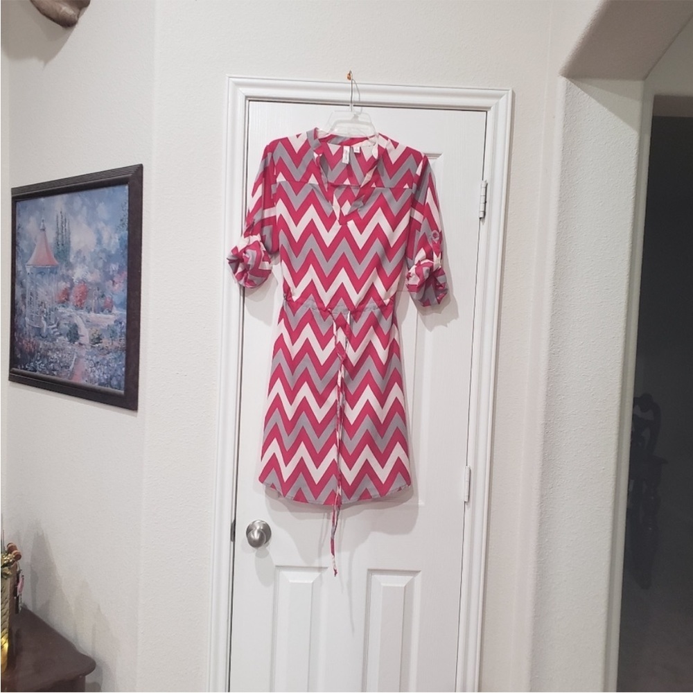 Tacera Mod Zig Zag Pattern Shirt Dress Drawstring Waist sz Small Cuff Sleeves - Picture 4 of 5